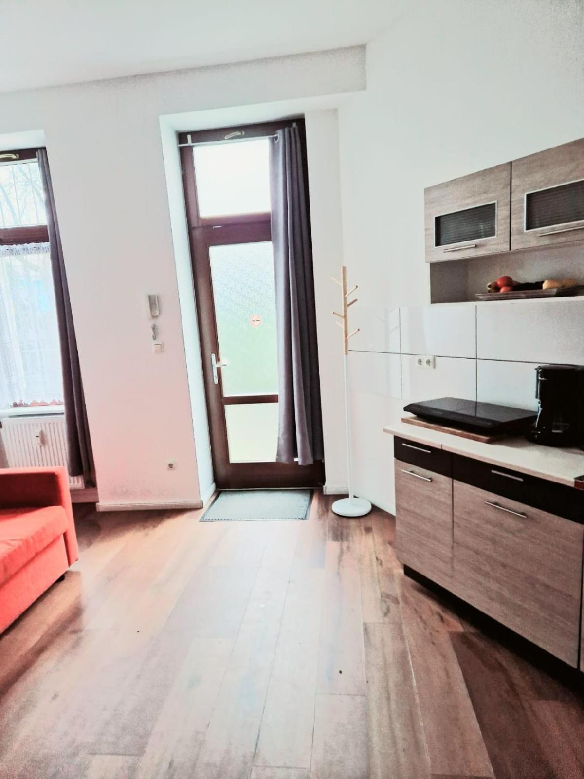 City Studio Apartment For 4, Near Sonnenallee Berlin Exterior foto