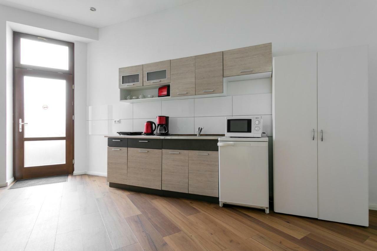 City Studio Apartment For 4, Near Sonnenallee Berlin Exterior foto